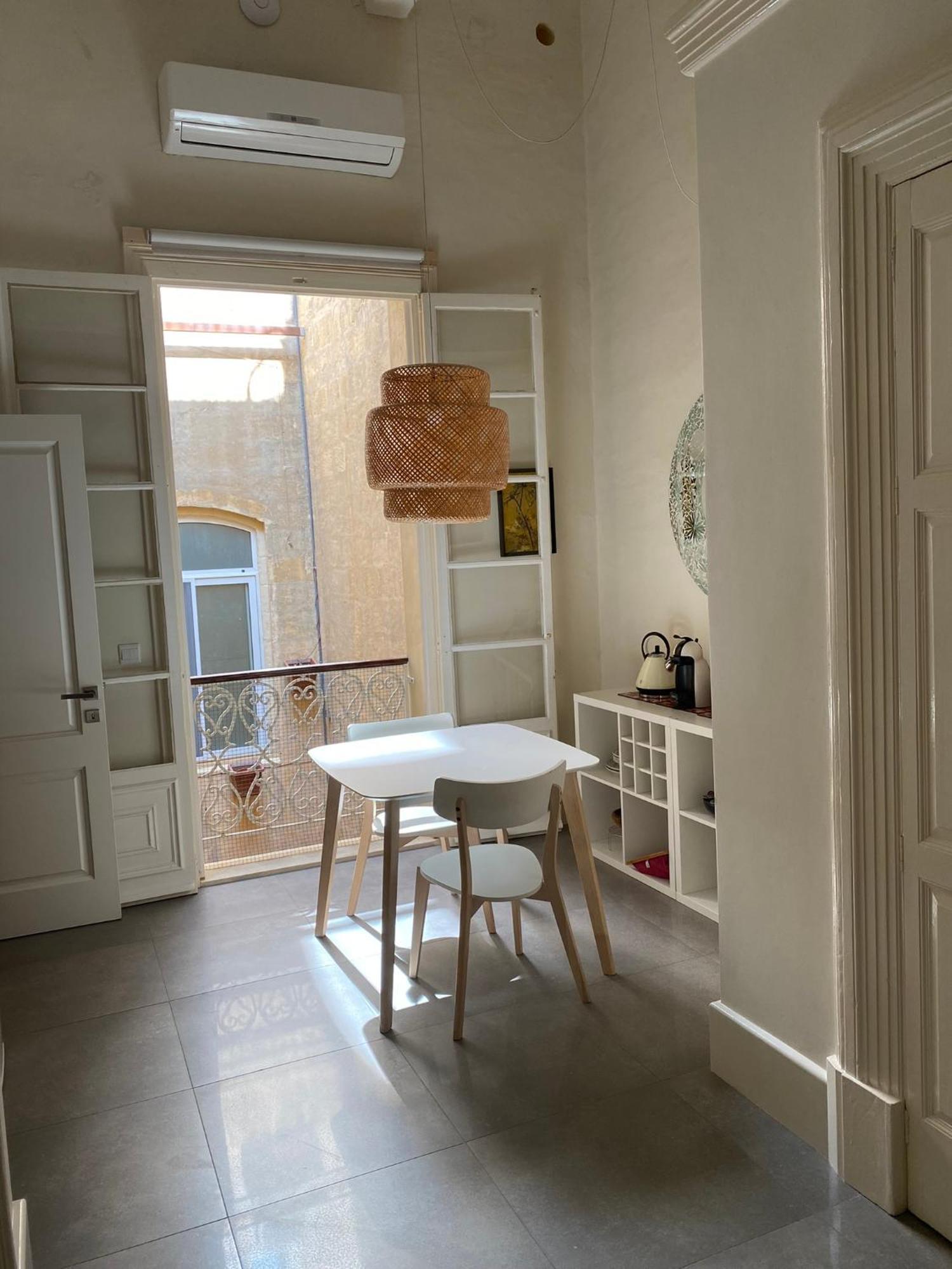 Palatial Flat Inside Bright Duplex Penthouse Apartamento