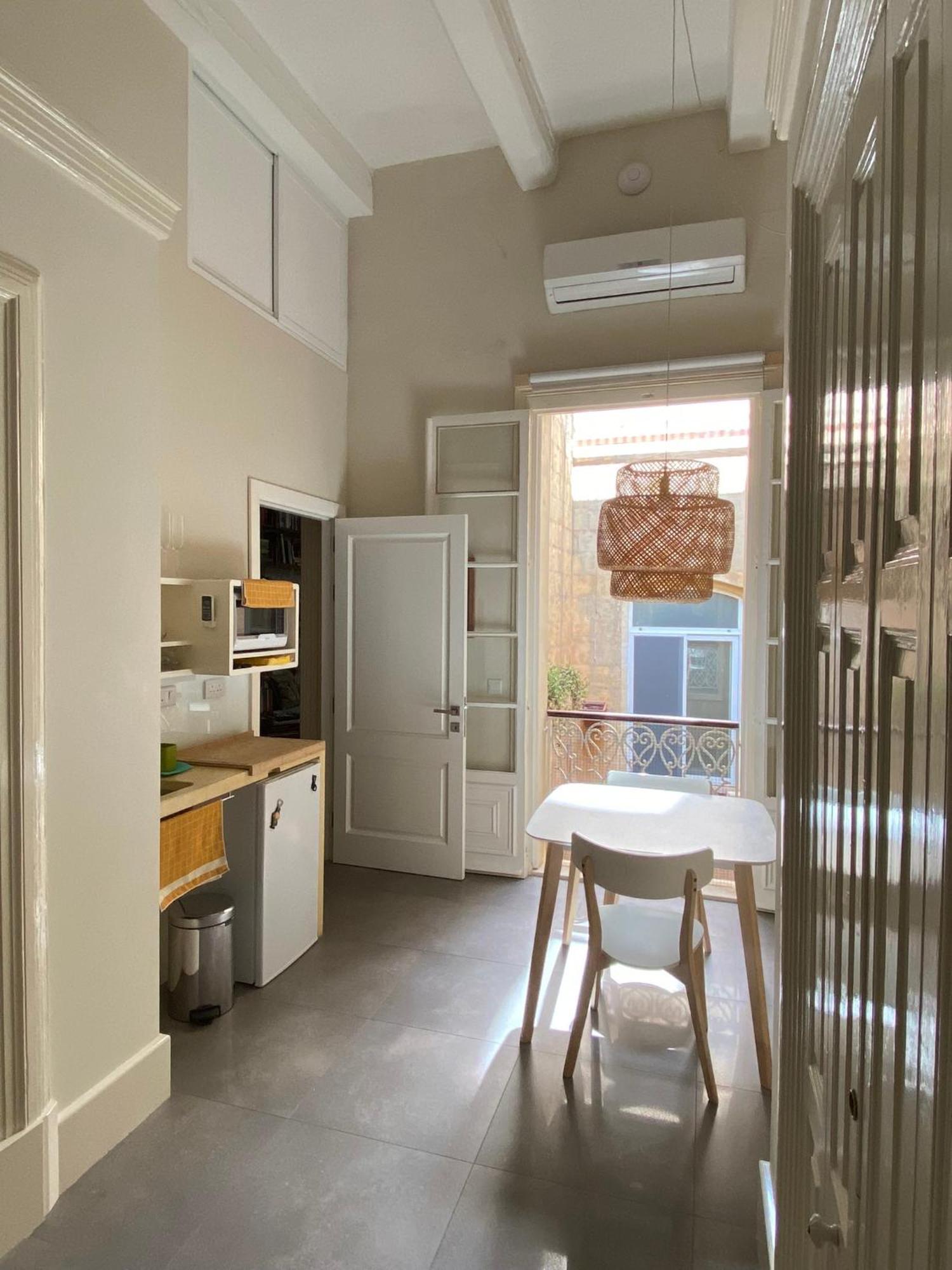 Apartamento Palatial Flat Inside Bright Duplex Penthouse La Valeta